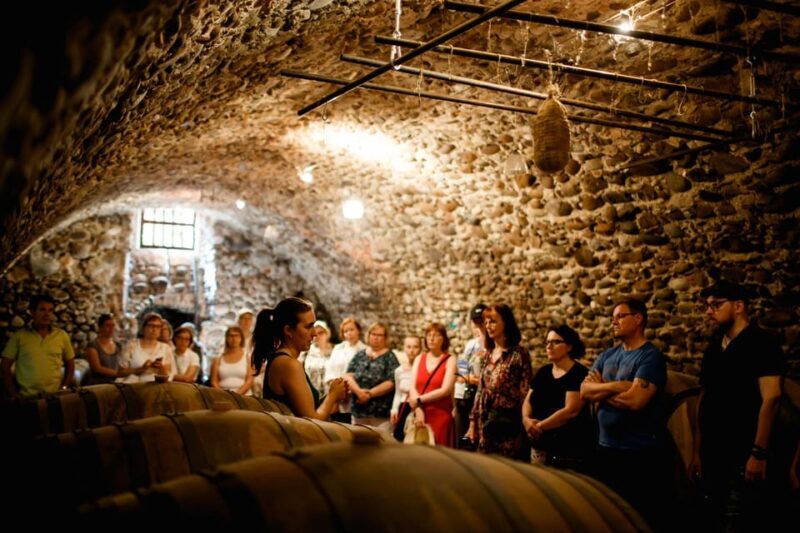 Valeggio: Summer Sips - 3 young wines with guided winery tour. - FAQ