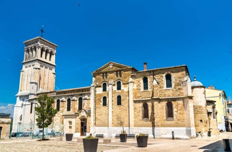 Valencia: 2-hour Best Intro Walking Tour with a Local - The Taste of Valencia: Fartons and More