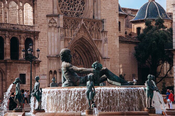 Valencia al completo en Bicicleta - Who Will Love This Tour?