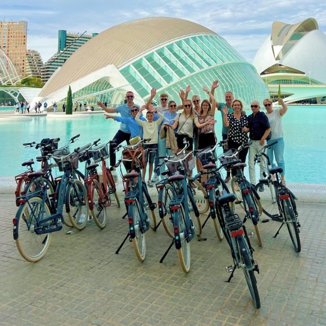 Valencia: All In One Daily City Tour by Bike and E-Bike - Beachside Breeze at Malvarrosa