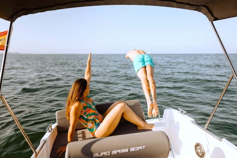 Valencia: Boat Rental without License - Frequently Asked Questions