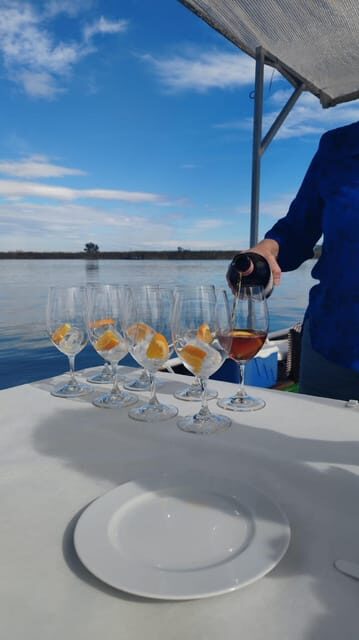 Valencia: Boat ride with tasting of Valencian vermouths - A Deeper Look at the Experience