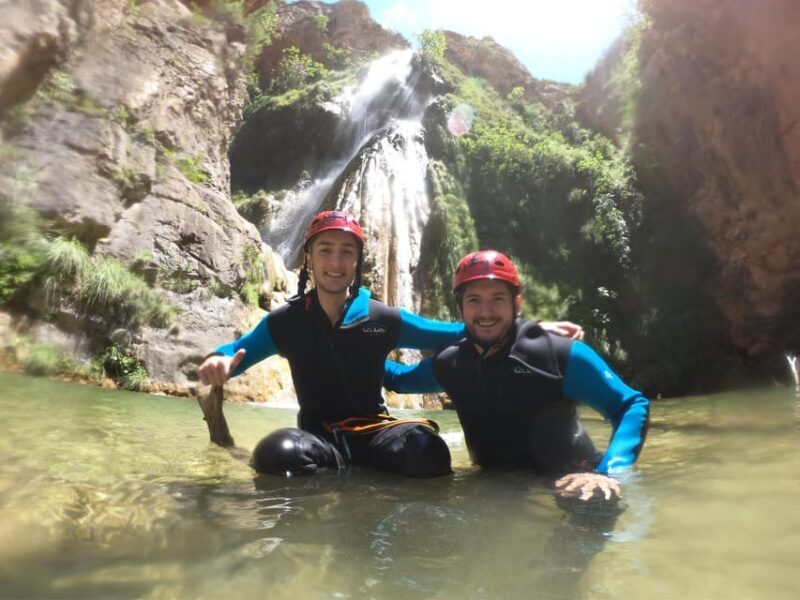 Valencia Canyoning. Experience for everyone - Valencia Canyoning: Experience for Everyone