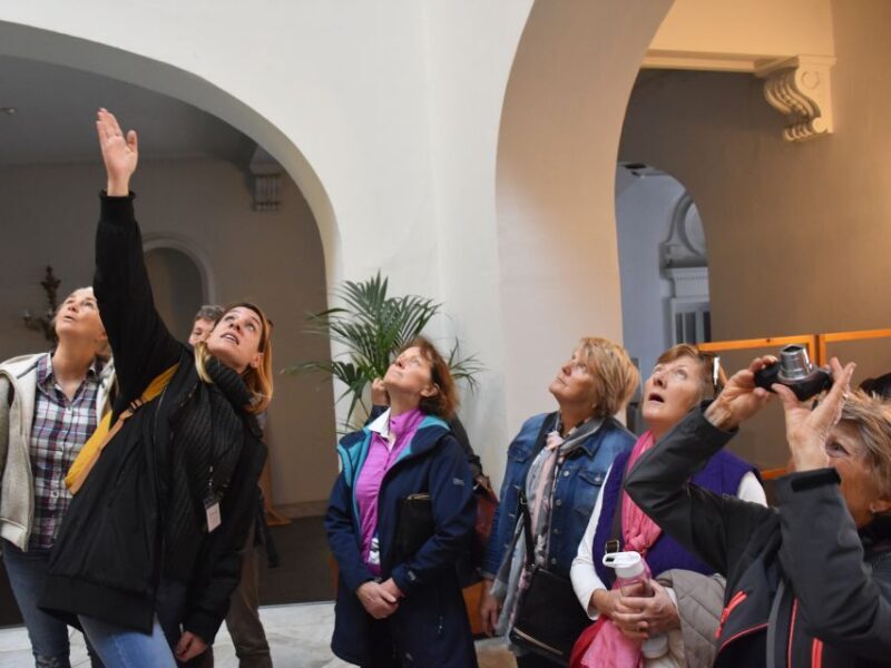 Valencia: Essentials and World Heritages Sites Walking Tour - Starting Point and Tour Logistics
