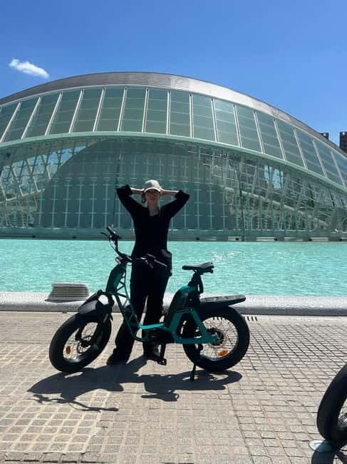 Valencia: FAT BIKE YAMAHA E-Bike Rental Experience - Exploring Valencia on a Yamaha E-Bike
