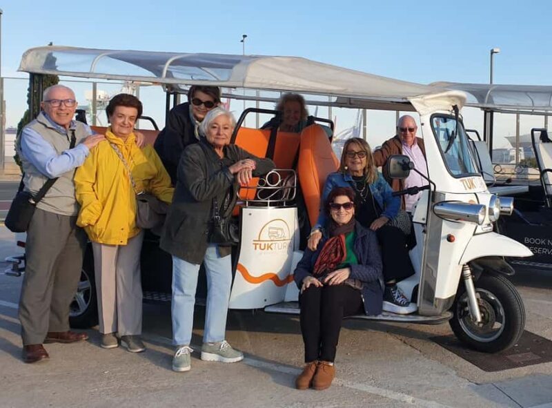 Valencia: Full Tuk Tuk Tour (2h) - Key Points