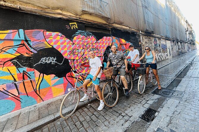Valencia: Guided Bike Tour of the city's highlights. From 23 - Roman Roots and Medieval Fortifications