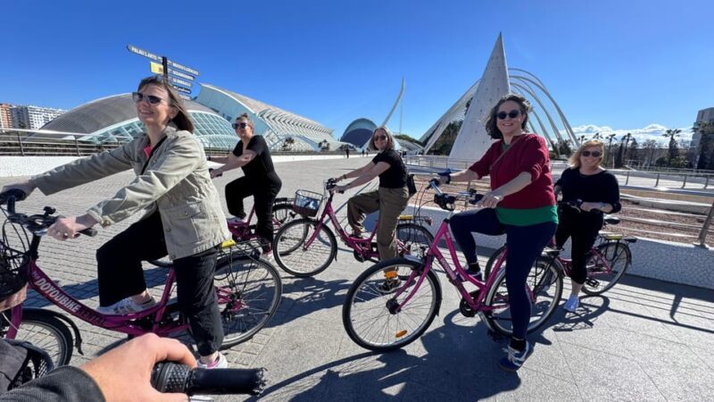 Valencia: Guided Private Bike Tour with Tapas and Drinks - Who Is This Tour For?