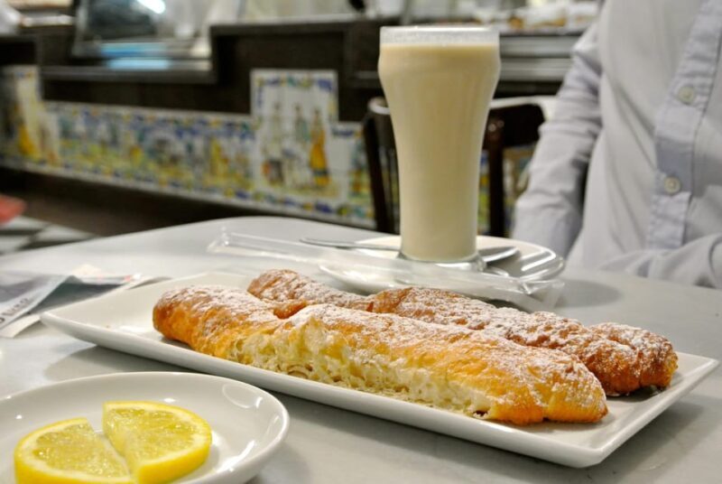 Valencia Highlights Half-Day Private Tour with Local Tasting - Key Points