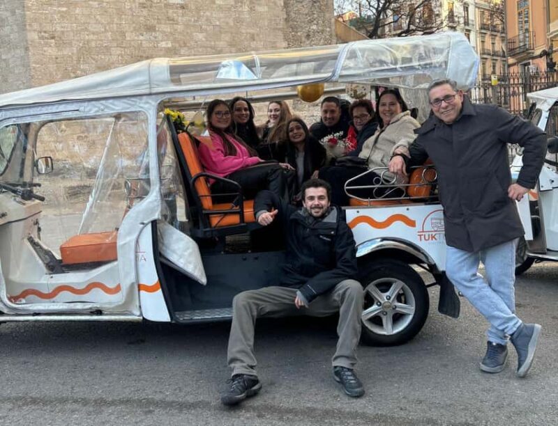 Valencia: Historical Tuk Tuk Tour (1h) - Valencia: Historical Tuk Tuk Tour (1h)