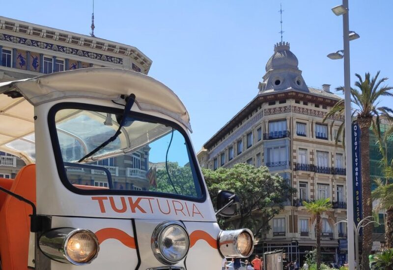 Valencia: Historical Tuk Tuk Tour (1h) - The Sum Up
