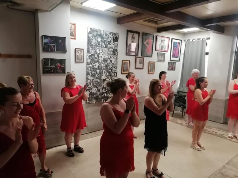 Valencia: Latin Dance & Salsa Class Experience - Key Points