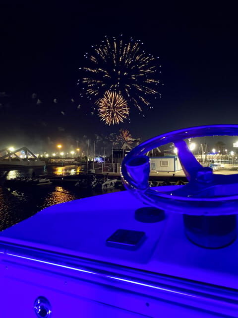 Valencia: Night Cruise with Free Drink - A Closer Look at the Valencia Night Cruise Experience