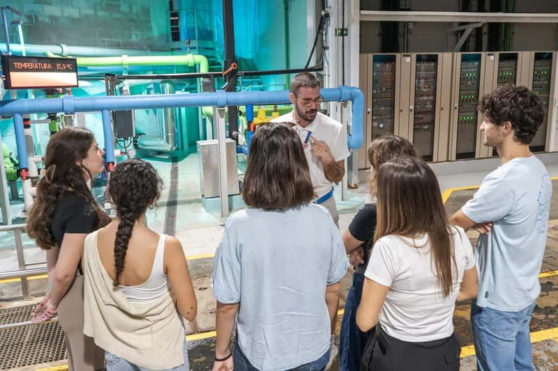 Valencia Oceanogràfic Entry with Backstage tour in Spanish - FAQs