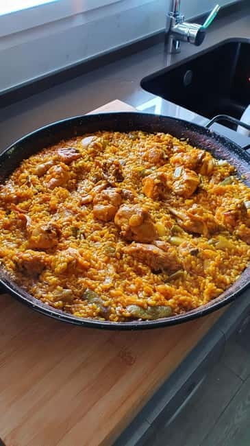 Valencia: Paella Cooking Class with Market Tour and Tastings - Who Should Consider This Tour?