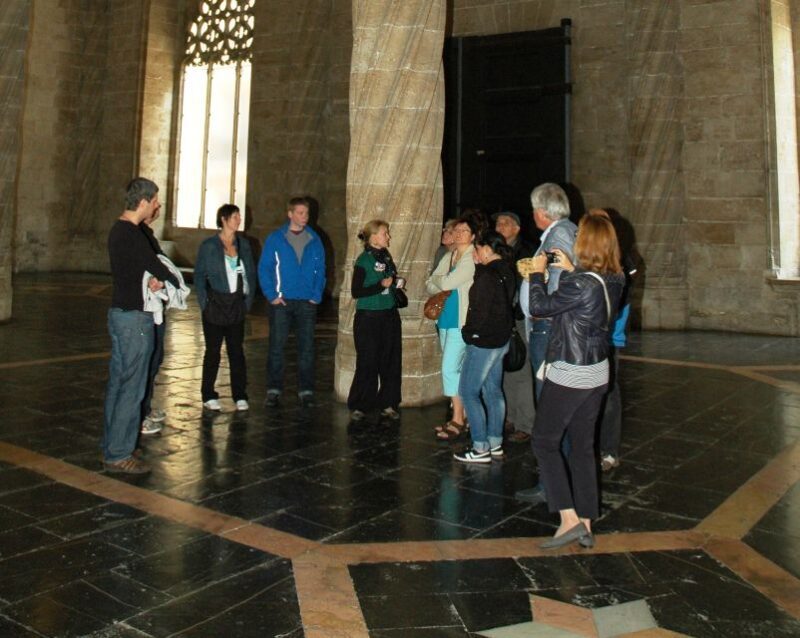 Valencia: Private 4-Hour Walking Tour of the Old Town - Who Will Love This Tour?