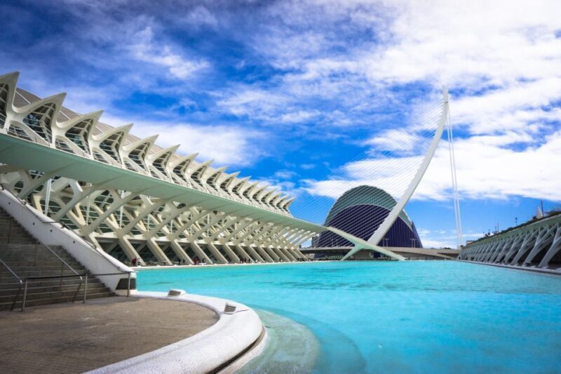 Valencia: Private Architecture Tour with a Local Expert - The Experience in Action