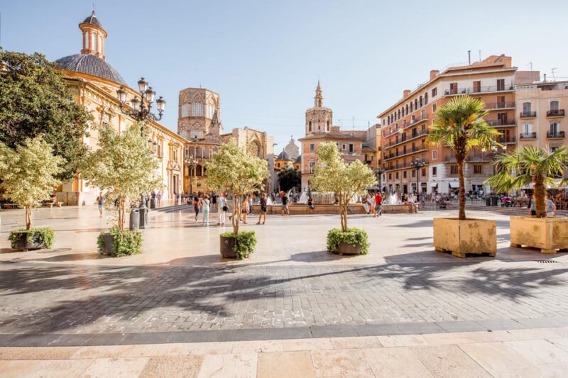 Valencia: Private Brunch Tour with Basic Spanish Learning - Detailed Review of the Valencia Private Brunch Tour