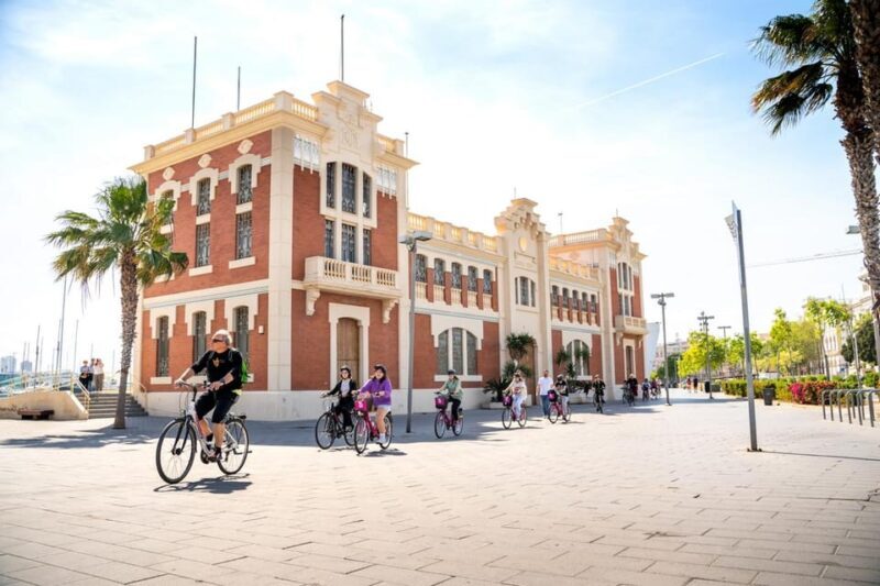 Valencia: Private City Tour on Bike with Drink Stop - Who Should Consider This Tour?