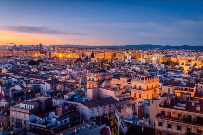 Valencia: Private custom tour with a local guide - Exploring Valencia Through a Locals Eyes