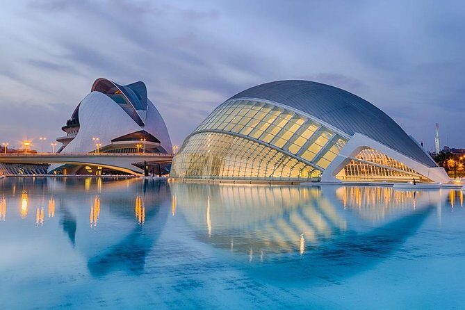 Valencia: Private Tour with a Local - Key Points