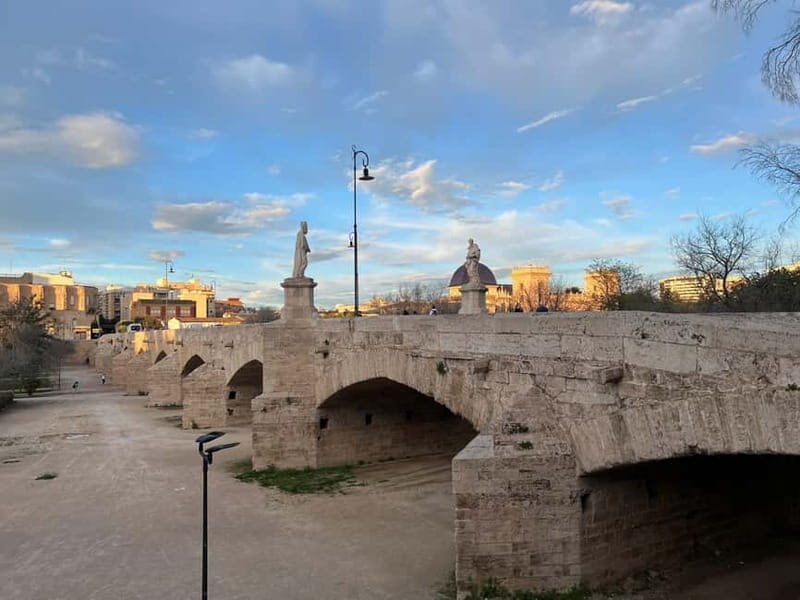 Valencia: Roman Heritage tour with Tapas & Beer! - Why This Tour Offers Great Value