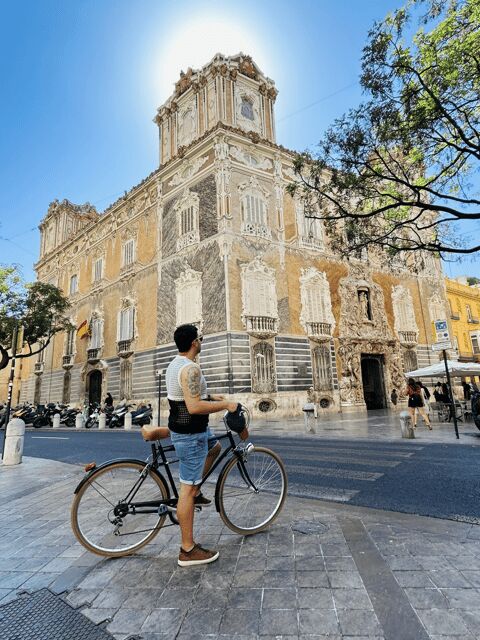 Valencia (Ruzafa): Guided Bike Tour of the city's highlights - In-Depth Review of the Valencia Ruzafa Guided Bike Tour