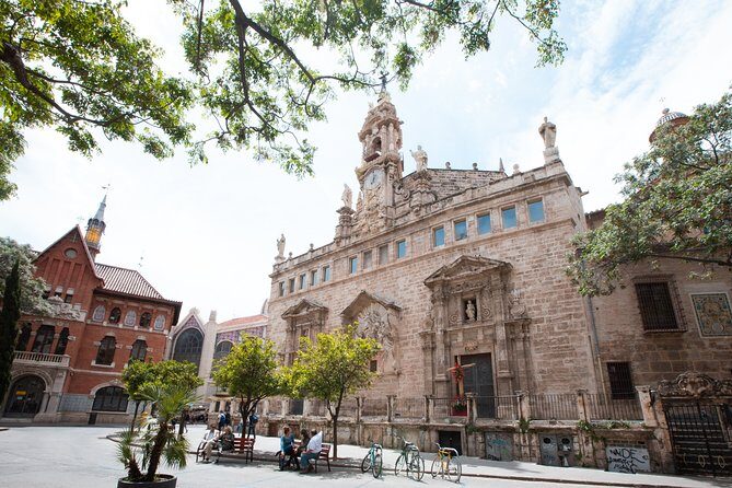 Valencia: San Nicolás, Silk Museum and Santos Juanes Church - The Sum Up