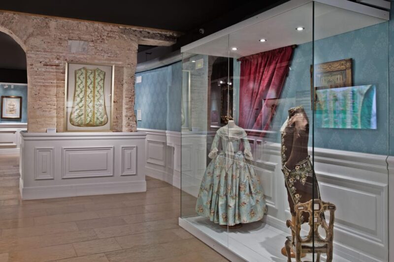 Valencia: Silk Museum Entry Ticket - Practical Tips for Visitors