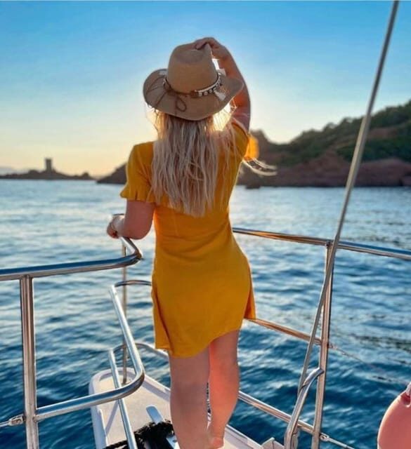 Valencia: Sunset or Daytime Catamaran Cruise with Drink - A Closer Look at the Valencia Catamaran Cruise