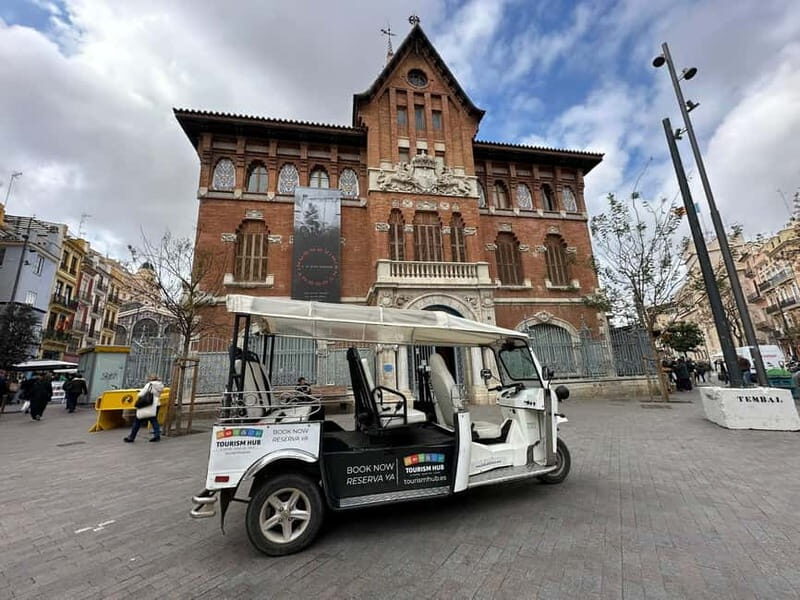 Valencia: Visit the Historic Center of Valencia by Tuk Tuk - Key Points