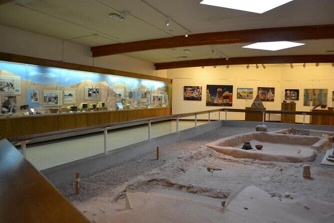 Valley of Fire and Lost City Museum Tour from Las Vegas - Exploring the Valley of Fire: Nature’s Majestic Canvas