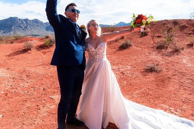 Valley of Fire Romance: Wedding Ceremony & Photography - Meeting Points and Logistics