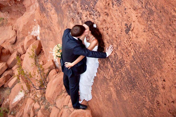 Valley of Fire Wedding by Private Limousine - FAQ