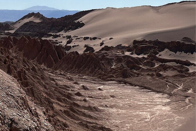 Valley of the Moon in San Pedro de Atacama Guided Tour + Cocktail - What’s Included and What’s Not?