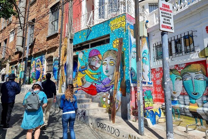 Valparaiso Private Tour and Wine Tasting - Key Points