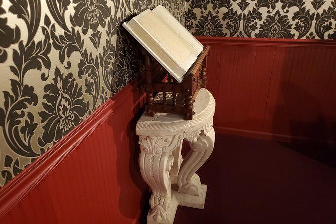 Vampire's Lair Escape Room Game for Private Group - In-Depth Look at the Vampire’s Lair Escape Room Experience