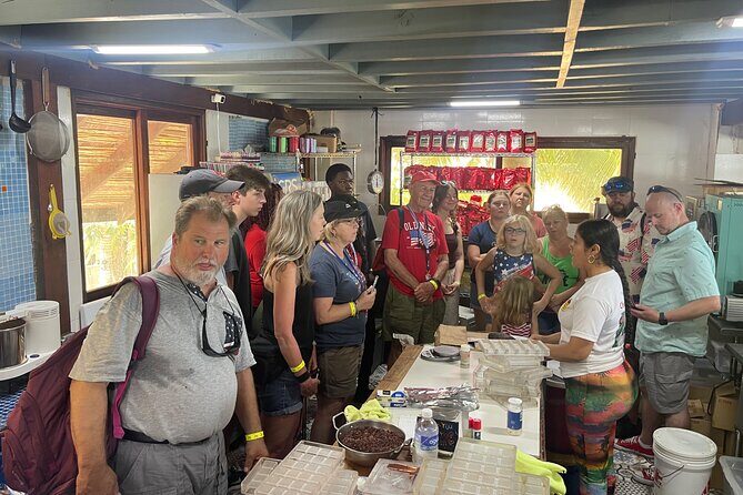 Van for a Day mahagony/Roatan ports - A Detailed Look at the Roatan Van for a Day Tour