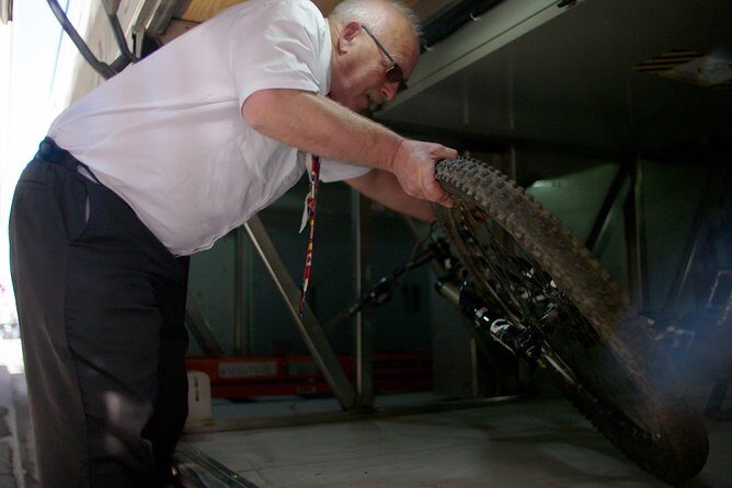 Vancouver Airport to-or-from Whistler by Express (One-Way) - FAQ