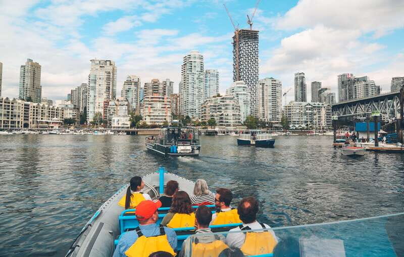 Vancouver: Bowen Island Boat Cruise with Dinner - The Return Voyage and Sunset Views