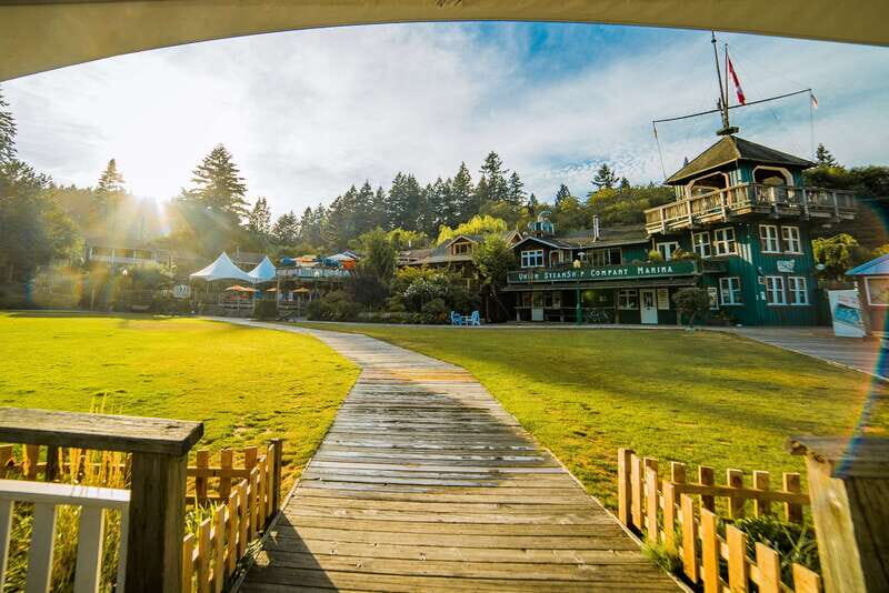 Vancouver: Bowen Island Boat Cruise with Dinner - Who Will Love This Tour?