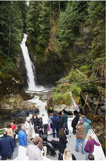 Vancouver Brunch Cruise - Vancouver Brunch Cruise: A Relaxing Way to See the City and Mountainland from the Water