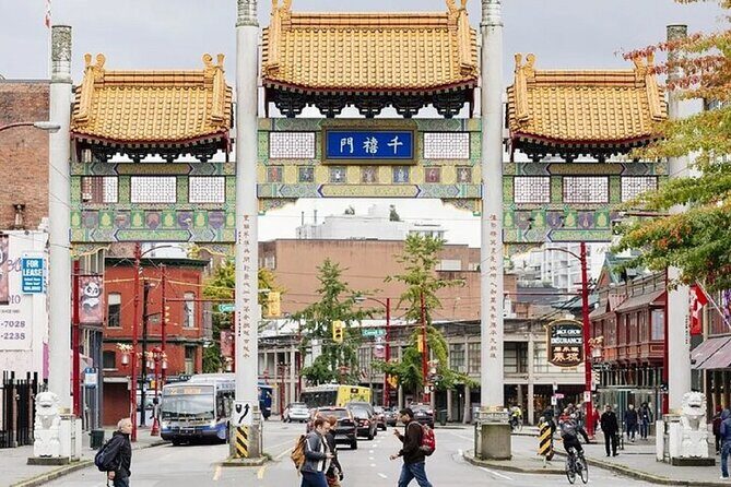 Vancouver City Sights and Highlights Tour Small Group 12 Max - An In-Depth Look at the Vancouver Highlights Tour