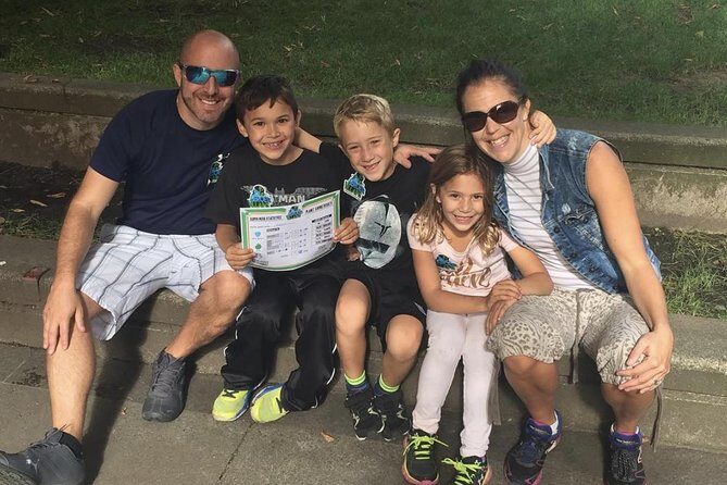 Vancouver City Sightseeing Adventure with Kids: Heroes & Villains - An In-Depth Look at the Vancouver Heroes & Villains Tour