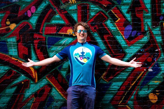 Vancouver Coal Harbour and Historic Gastown Walking Tour - FAQ