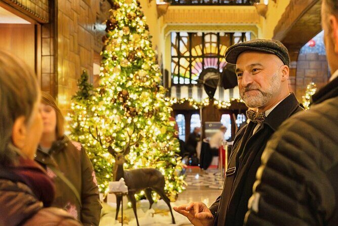 Vancouver Holiday History and Hot Chocolate Tour - Key Points