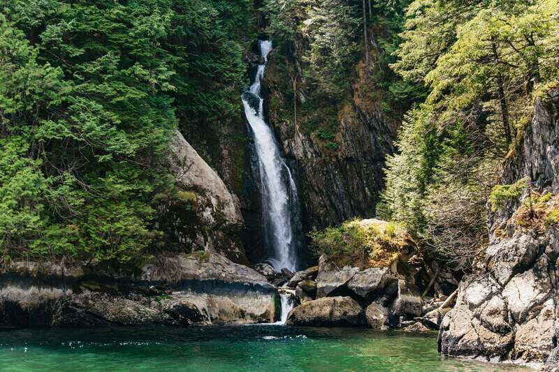 Vancouver: Indian Arm and Granite Falls Zodiac Boat Tour - Analyzing the Value and Experience