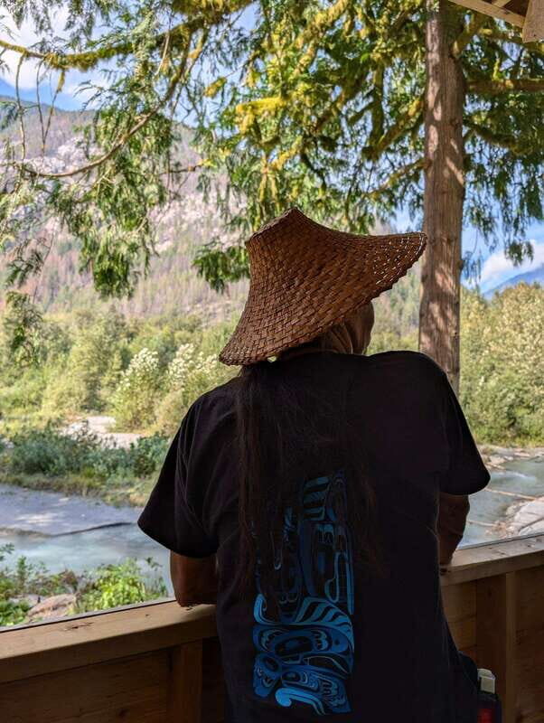 Vancouver Island: Full-Day Grizzly Bear Tour at Toba Inlet - A Closer Look at the Experience