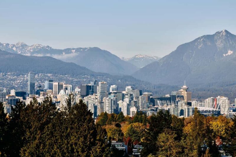 Vancouver Lookout Private Tour with Skip-the-line Tickets - FAQ