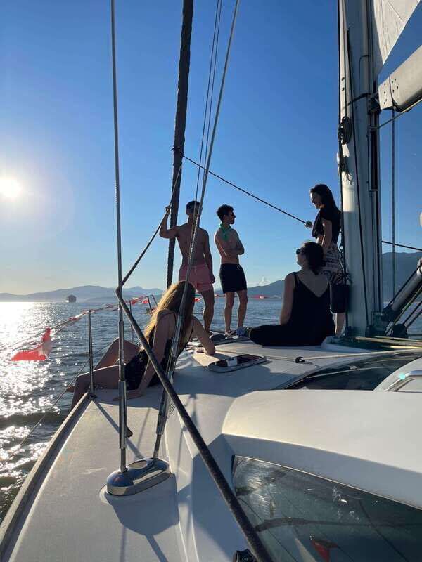 Vancouver: Mosquito Creek and English Bay Sailboat Cruise - Practical Details and Considerations